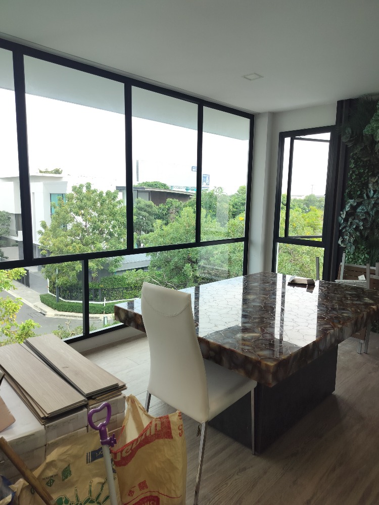 For RentHousePattanakan, Srinakarin : Nantawan rama9-Srinakarin for rent