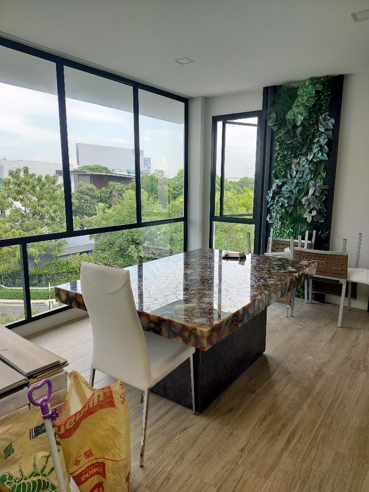 For RentHousePattanakan, Srinakarin : Nantawan rama9-Srinakarin for rent