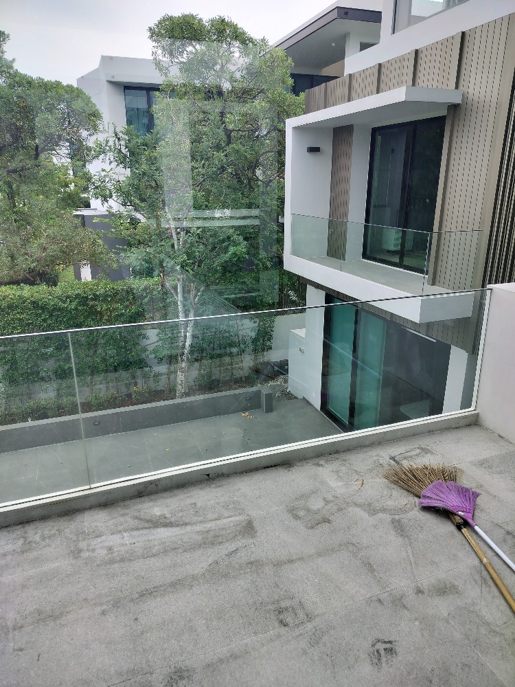 For RentHousePattanakan, Srinakarin : Nantawan rama9-Srinakarin for rent