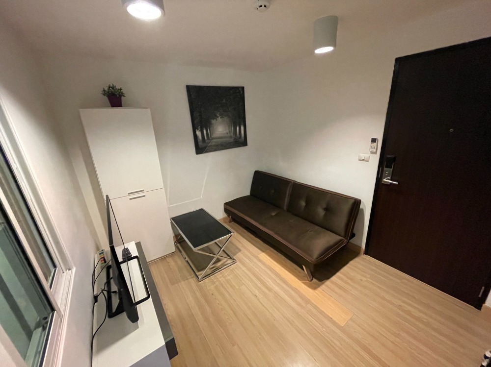 For RentCondoOnnut, Udomsuk : ## Condo for rent, Chateau In Town Sukhumvit 64 Sky Moon, in the heart of the city, near BTS Punnawithi.