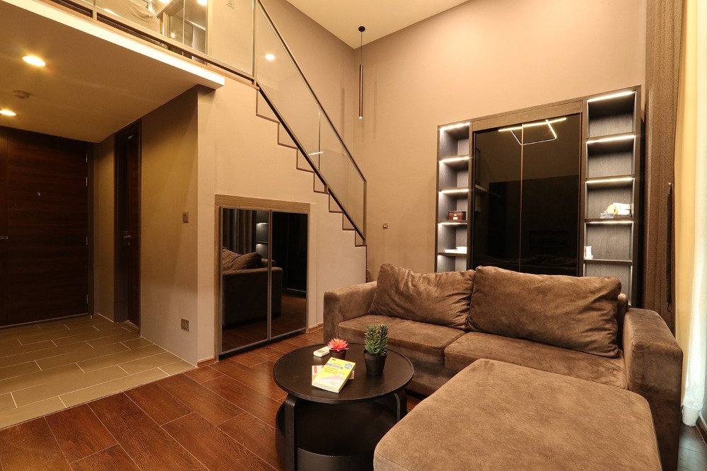 For SaleCondoSukhumvit, Asoke, Thonglor : Hot Sale C Ekkamai Duplex High floor (Owner Post)