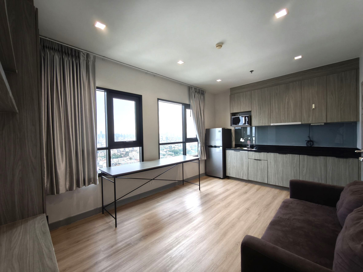 For RentCondoLadprao, Central Ladprao : 1 Bedroom, large room, decorated and ready to move in, high floor 📞 Line:@pukkhome (with @ )