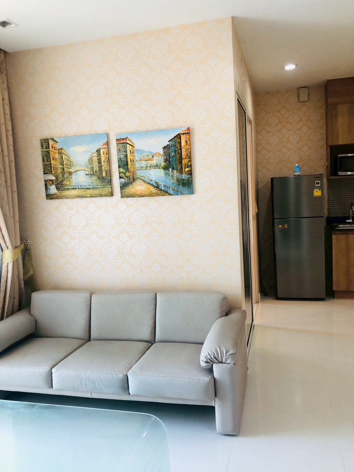 ให้เช่าคอนโดราชเทวี พญาไท : ★ Ideo Verve Ratchaprarop ★ 50 ตรม.,ชั้น 12 (2 ห้องนอน 1 ห้องน้ำ), ★ใกล้  Bts พญาไท , แอร์พอตลิ้ง ราชปรารภ ★ใกล้ห้างและแหล่งช้อปปิ้งมากมาย  ★ เครื่องใช้ไฟฟ้าครบครัน★