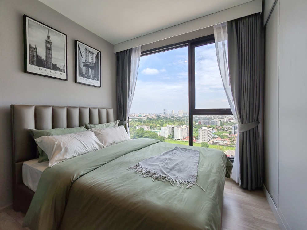 ขายคอนโดบางนา แบริ่ง ลาซาล : 📣SALE 1 Bedroom✨ แต่งครบพร้อมอยู่ ราคาพิเศษ 2.99 ล้าน📣 แต่งแบบใหม่ พร้อมเครื่องใช้ไฟฟ้าครบ หิ้วกระเป๋าเข้าอยู่ได้เลย 📞  ติดต่อฝ่ายขายโครงการ คุณออย 0982924151