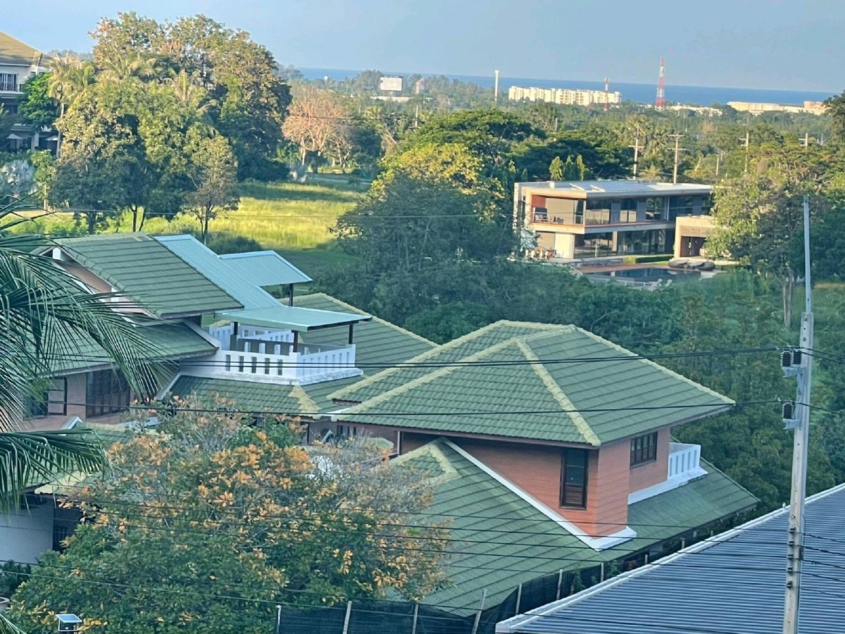 ขายคอนโดชะอำ เพชรบุรี : “ขายหรือเช่า! คอนโดตบแต่งใหม่ 2 ห้องนอน 130 ตรม. ทำเลดี อยู่ในสนามกอล์ฟปาล์มฮิลส์ ใกล้หัวหิน-ชะอำ“ ขายถูกกว่าต้นทุนลดเหลือ 5 ล้าน