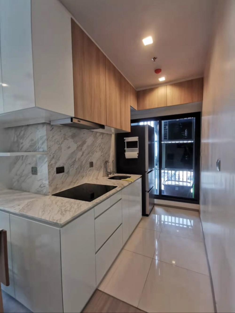 ให้เช่าคอนโดพระราม 9 เพชรบุรีตัดใหม่ RCA : Life Asoke Rama 9 - 58 Sqm 2 bedrooms and 2 bathrooms