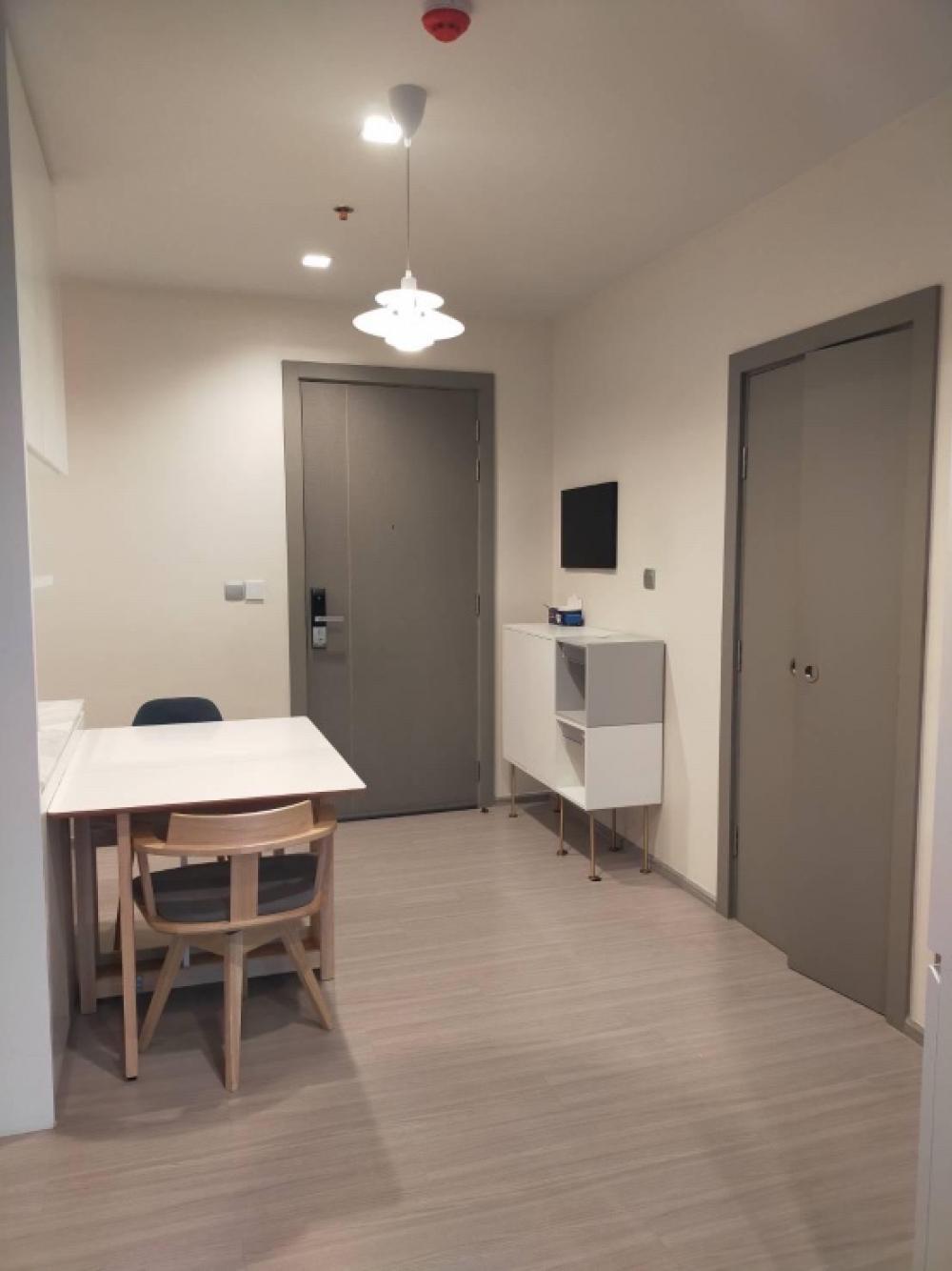 ให้เช่าคอนโดพระราม 9 เพชรบุรีตัดใหม่ RCA : Life Asoke Rama 9 - 58 Sqm 2 bedrooms and 2 bathrooms