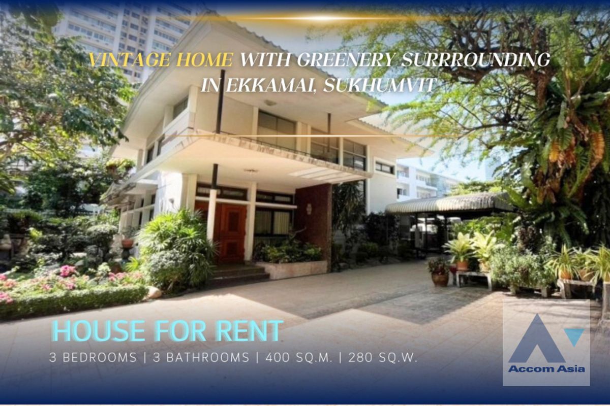 ให้เช่าบ้านสุขุมวิท อโศก ทองหล่อ : 🔼AccomA🔽 Home Office Split-Level Modern-Vintage Home with Lawn and Mature Trees (AA42371)