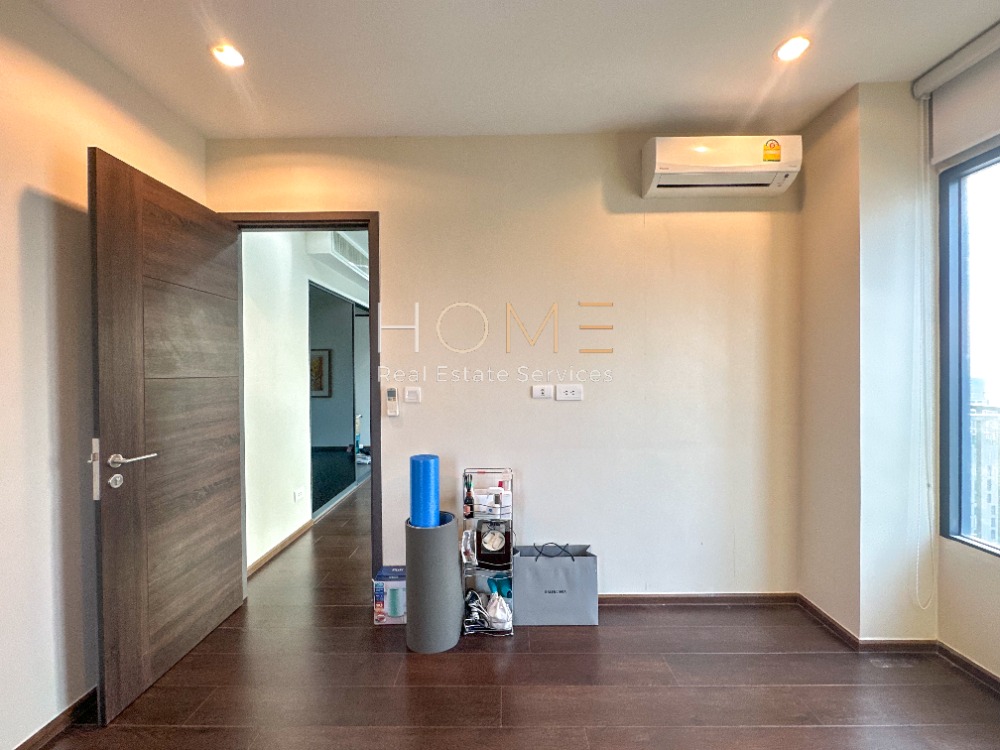 ขายคอนโดสุขุมวิท อโศก ทองหล่อ : ชั้นสูง วิวเมืองสวย 🌇 C Ekkamai / 2 Bedrooms (FOR SALE), ซี เอกมัย / 2 ห้องนอน (ขาย) PINP125