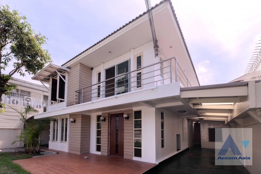 ให้เช่าบ้านสุขุมวิท อโศก ทองหล่อ : 🔼AccomA🔽 Home Office 3 Beds House for Rent in Sukhumvit, BTS Ekkamai