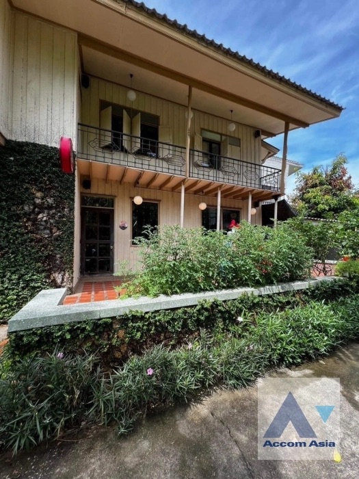 ให้เช่าบ้านสุขุมวิท อโศก ทองหล่อ : 🔼AccomA 🔽 House for Rent in Sukhumvit BTS Thong Lo