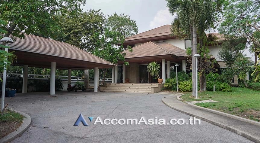 For RentHouseSukhumvit, Asoke, Thonglor : 🔼AccomA🔽 rent Home Office | 4 Beds House for Rent in Sukhumvit BTS Phra khanong