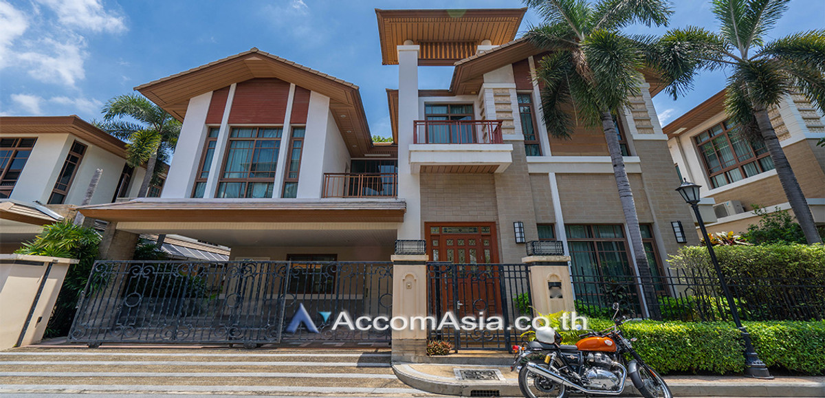 For RentHouseOnnut, Udomsuk : 🔼AccomA🔽 4 Bedrooms House for Rent in Sukhumvit, Bangkok near BTS Phra khanong at Baan Sansiri Sukhumvit 67 (AA14888)