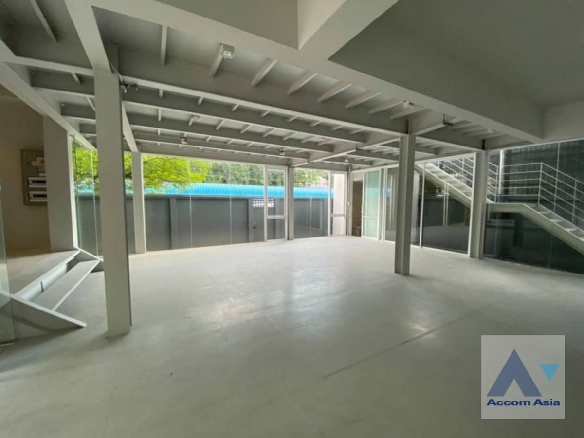 For RentHouseSukhumvit, Asoke, Thonglor : 🔼 AccomA🔽 Home Office House for Rent in Sukhumvit, Bangkok near BTS Thong Lo (AA44131)