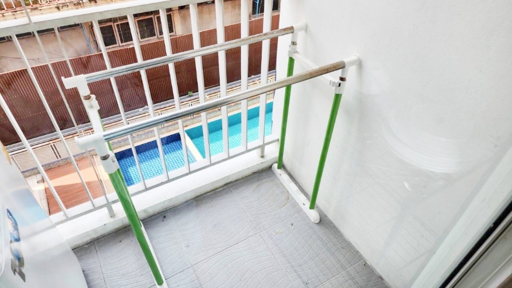 ขายคอนโดรัชดา ห้วยขวาง : ขาย The Maple @ Ratchada 19 1 ห้องนอน 30.26 ตรม. ชั้น 5 เฟอร์นิเจอร์ครบ