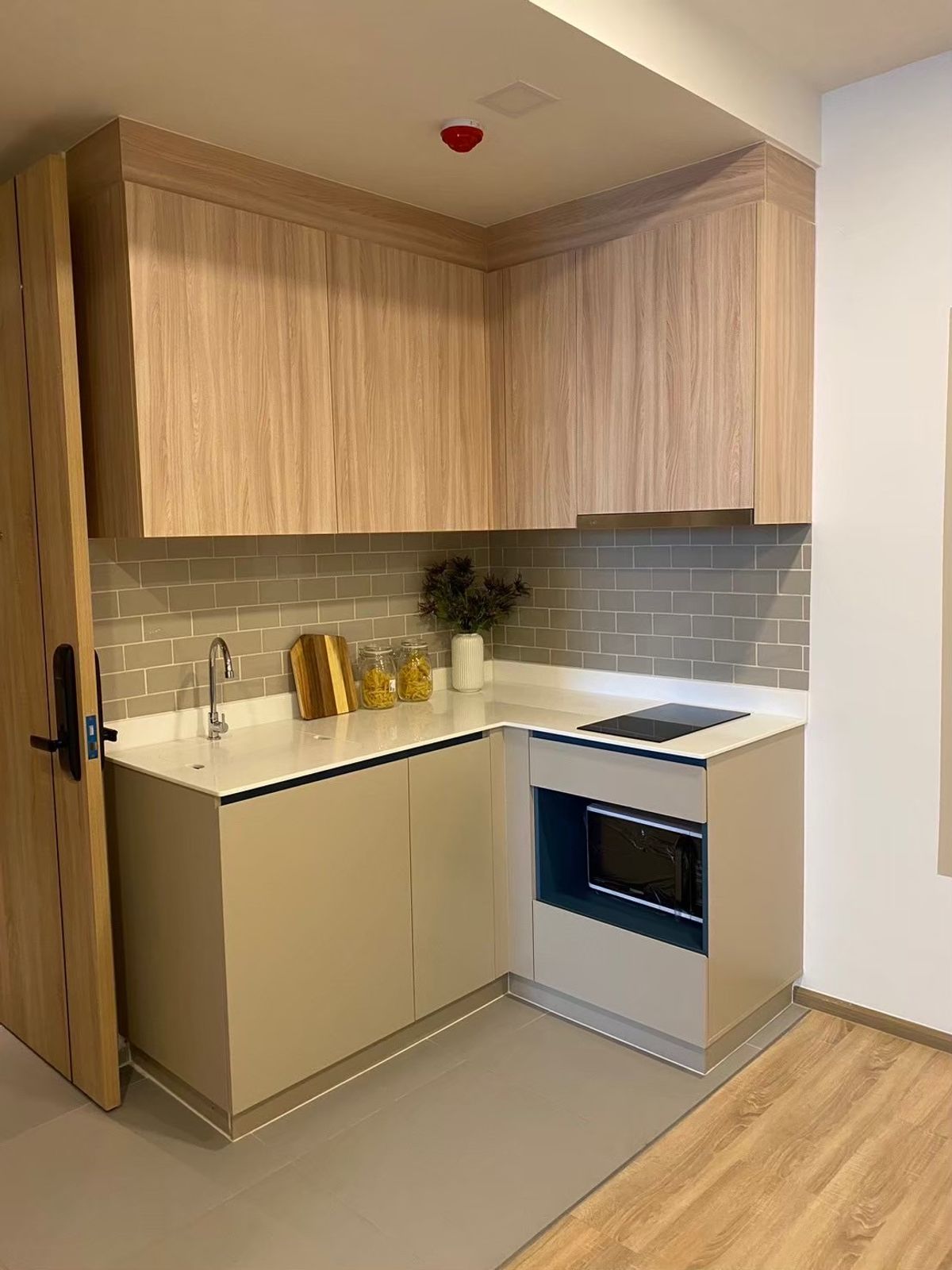 For SaleCondoRatchathewi,Phayathai : 🚀𝙎𝙐𝙋𝙀𝙍 𝘿𝙀𝘼𝙇 𝙓𝙏 𝙋𝙃𝘼𝙔𝘼𝙏𝙃𝘼𝙄🚀 𝟏 bedroom  𝟒𝟔 sq.m., best price, at the peak of special offers, interested call 📱𝟎𝟔𝟐𝟓𝟐𝟔𝟔𝟓𝟗𝟎