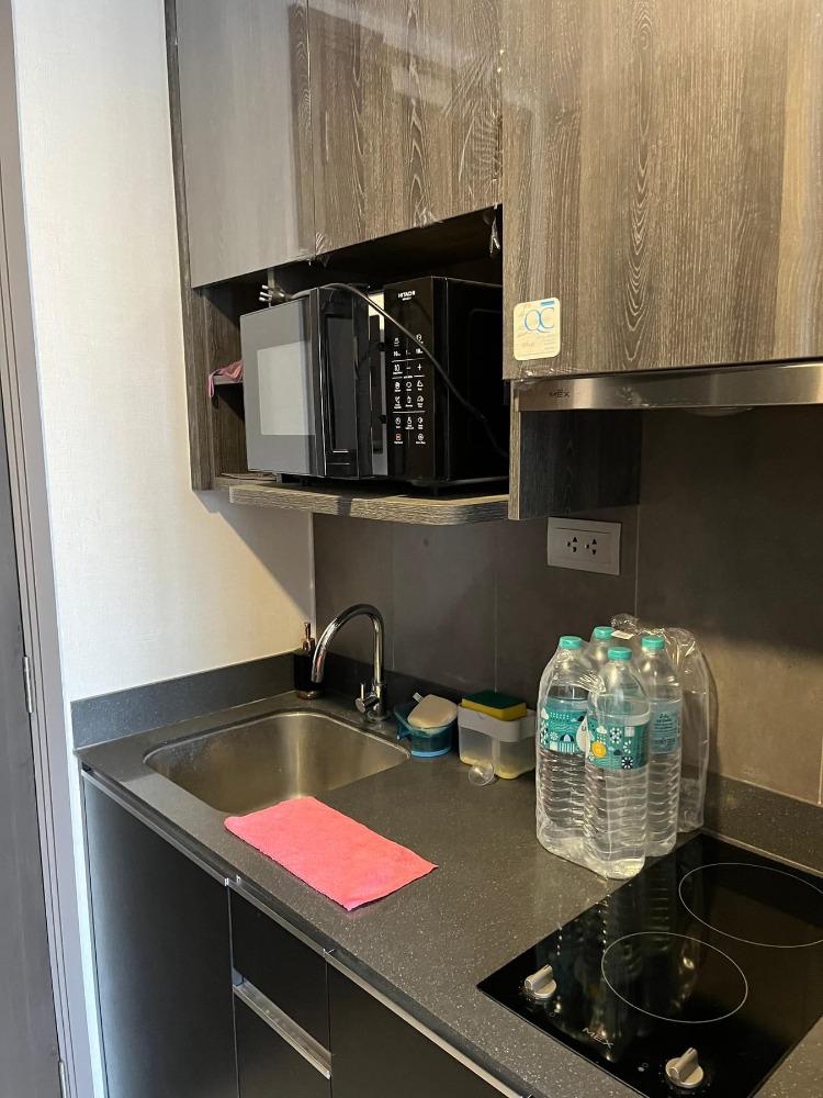 ให้เช่าคอนโดสยาม จุฬา สามย่าน : ★ Ashton Chula-Silom ★ 32 ตรม.,ชั้น 10 (1ห้องนอน1ห้องน้ำ), ★ใกล้ Mrt สามย่าน และ Bts ศาลาแดง ★ตรงข้ามจามจุรีสแควร์ ★ สิ่งอำนวยความสะดวกมากมาย★ เครื่องใช้ไฟฟ้าครบครัน★