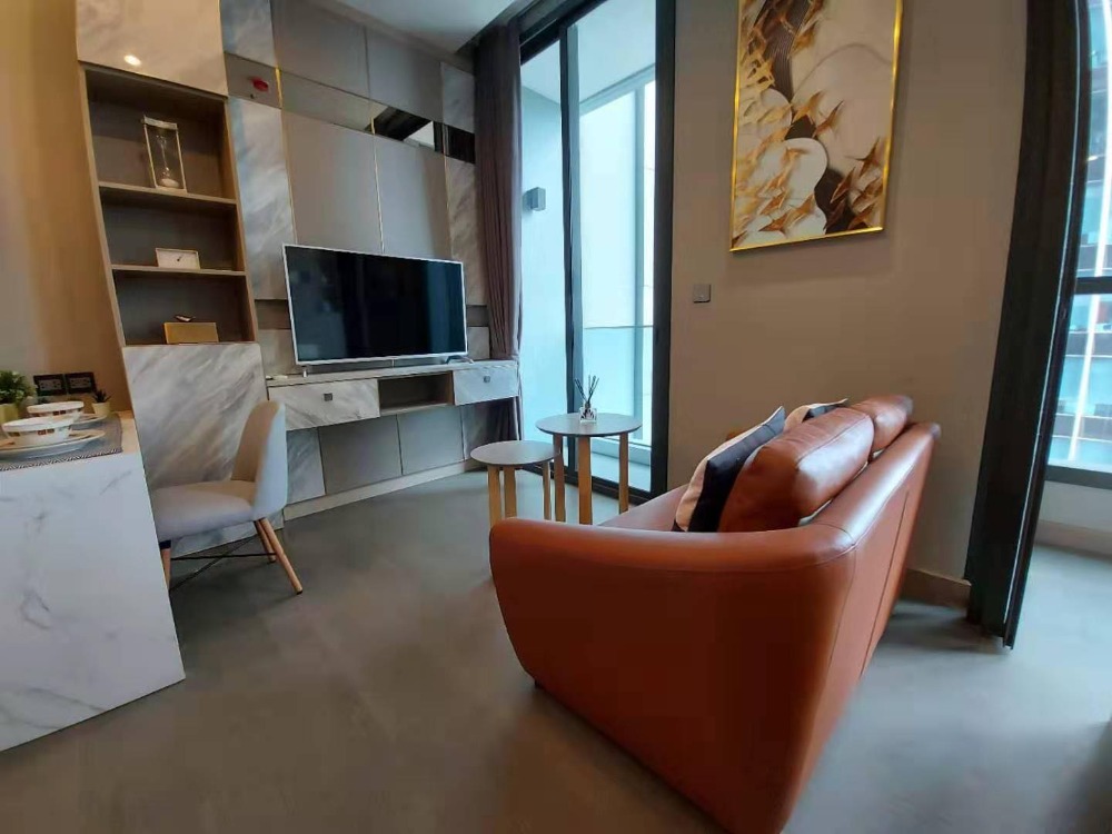 ขายคอนโดพระราม 9 เพชรบุรีตัดใหม่ RCA : (เจ้าของ)ขายขาดทุนเป็นล้าน !! ตกแต่ง built in สวยมาก ชั้นสูง ทิศตะวันออก สวยมาก