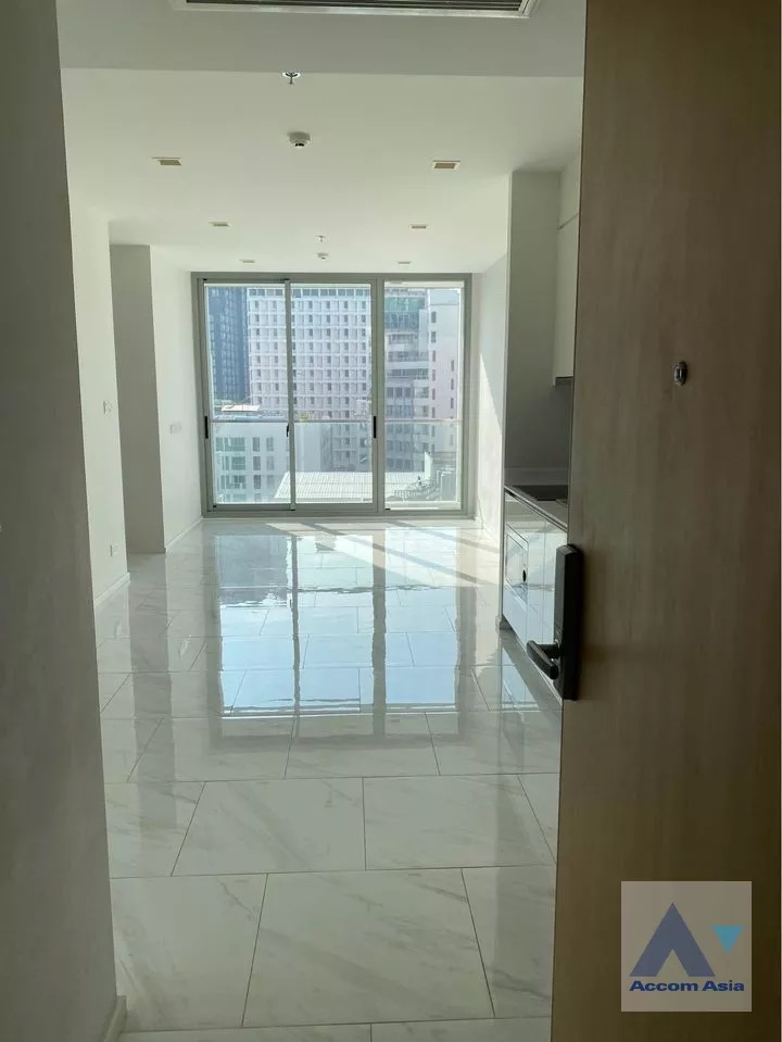 ขายคอนโดนานา : 🔼 AccomA🔽 2 Beds Condominium for Sale in Sukhumvit, BTS Nana at HYDE Sukhumvit 11