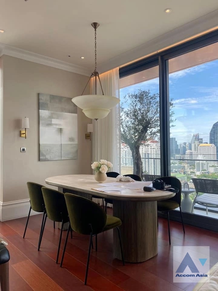 ขายคอนโดสุขุมวิท อโศก ทองหล่อ : 🔼🔽 AccomA 3 Beds Condominium for Sale in Sukhumvit, BTS Thong Lo at KHUN by Yoo