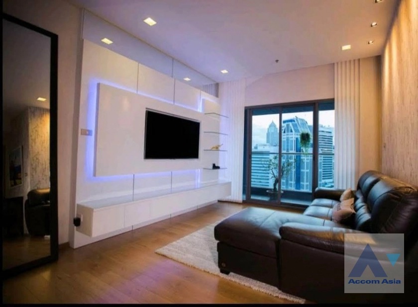 ขายคอนโดนานา : 🔼🔽 AccomA 2 Bedrooms Condominium for Sale in Sukhumvit BTS Nana at HYDE Sukhumvit 13 (AA40827)