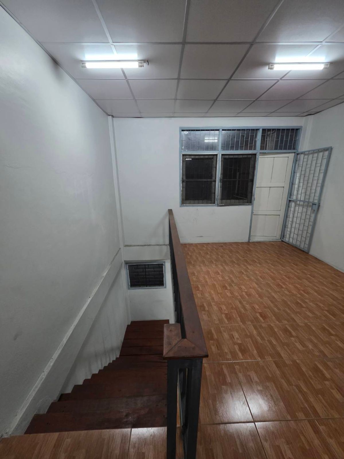 ให้เช่าอาคารพาณิชย์ราษฎร์บูรณะ สุขสวัสดิ์ : ให้เช่าอาคารพาณิชย์ โซนสุขสวัสดิ์ ใกล้ บิ๊กซี สุขสวัสดิ์ เพียง 3 นาที