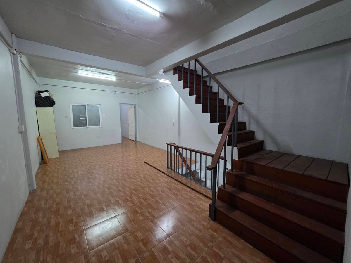 ให้เช่าอาคารพาณิชย์ราษฎร์บูรณะ สุขสวัสดิ์ : ให้เช่าอาคารพาณิชย์ โซนสุขสวัสดิ์ ใกล้ บิ๊กซี สุขสวัสดิ์ เพียง 3 นาที