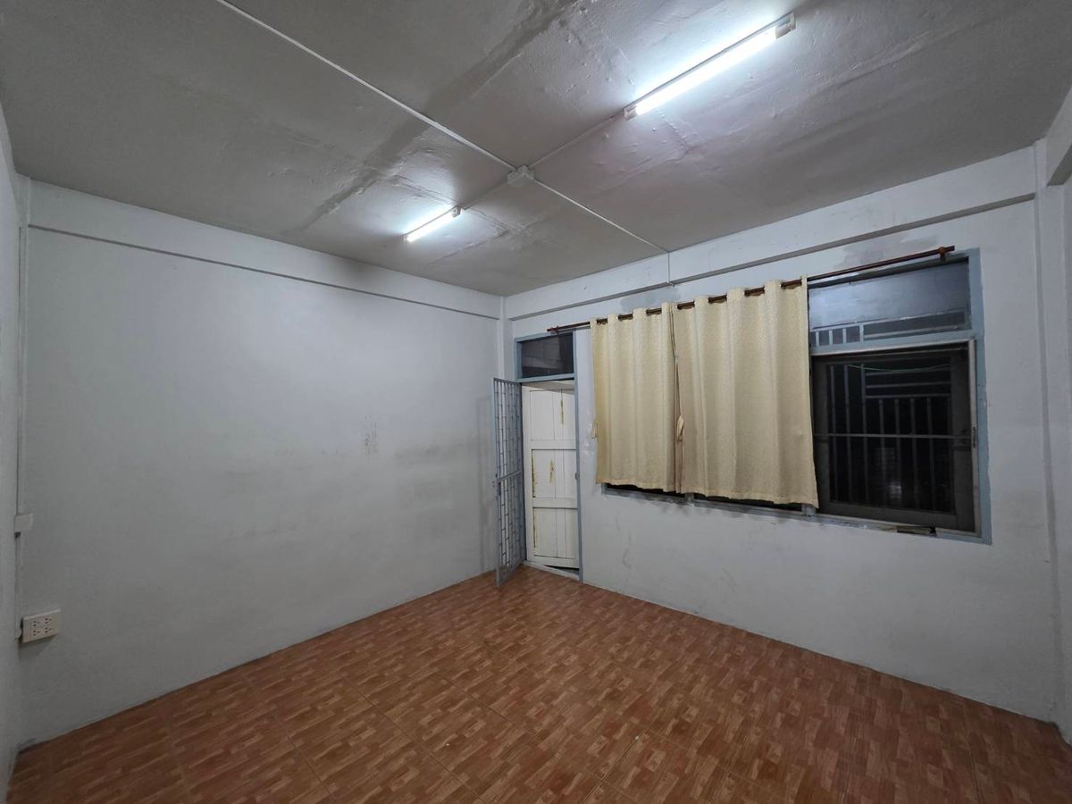 ให้เช่าอาคารพาณิชย์ราษฎร์บูรณะ สุขสวัสดิ์ : ให้เช่าอาคารพาณิชย์ โซนสุขสวัสดิ์ ใกล้ บิ๊กซี สุขสวัสดิ์ เพียง 3 นาที