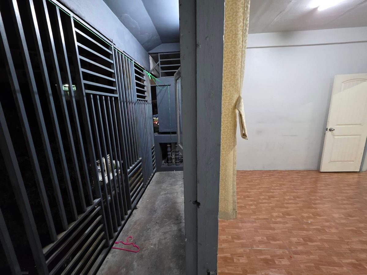 ให้เช่าอาคารพาณิชย์ราษฎร์บูรณะ สุขสวัสดิ์ : ให้เช่าอาคารพาณิชย์ โซนสุขสวัสดิ์ ใกล้ บิ๊กซี สุขสวัสดิ์ เพียง 3 นาที