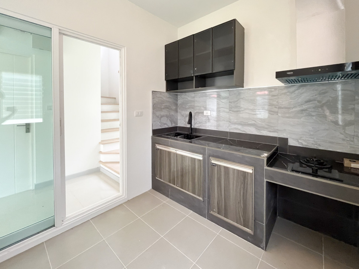 ขายบ้านพระราม 2 บางขุนเทียน : ขายบ้าน  วิลลาจจิโอ พระราม 2 ห้องมุม รีโนเวทใหม่ แสมดำ เขต บางขุนเทียน กรุงเทพ  CX-148951