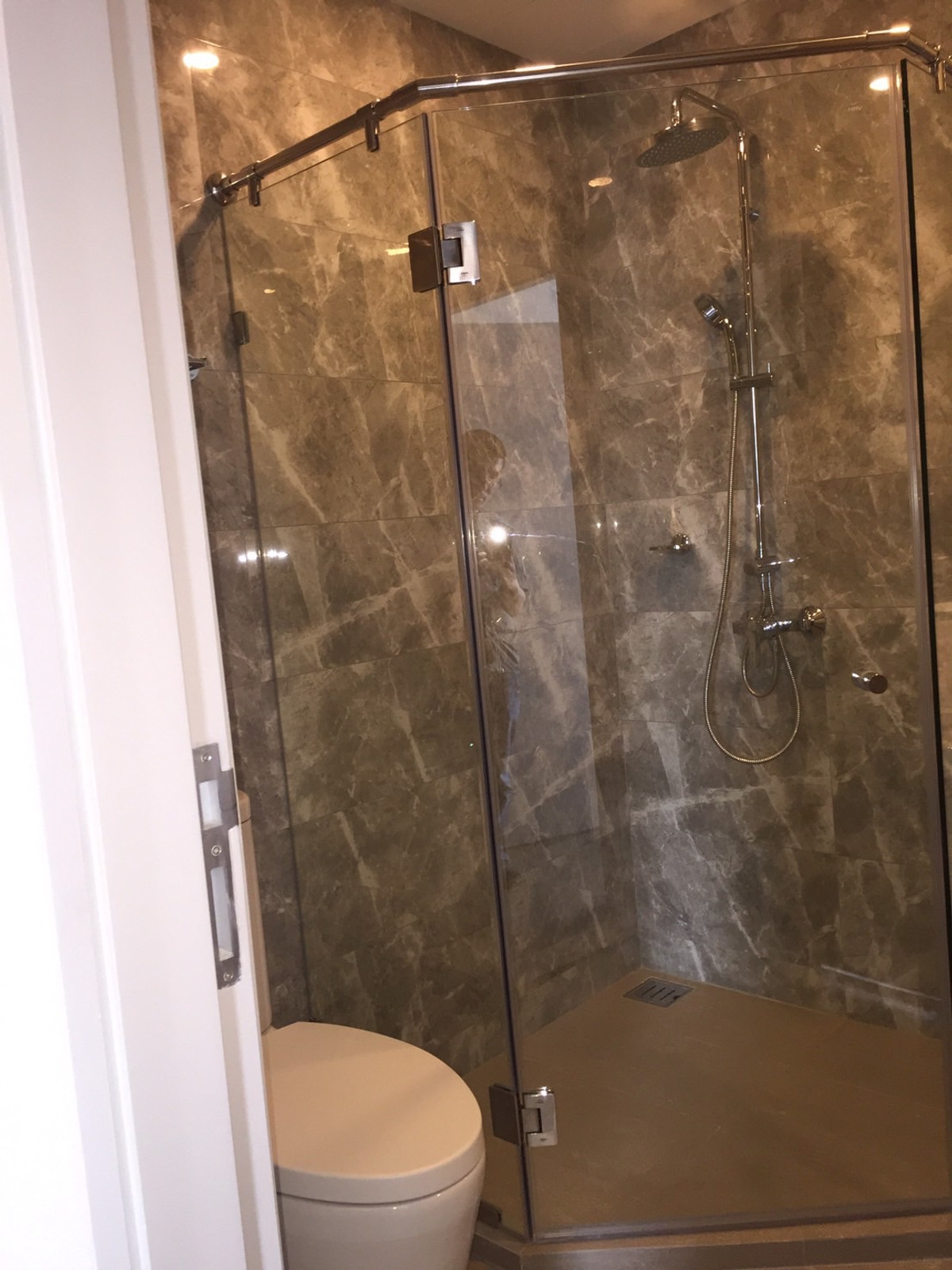 ให้เช่าคอนโดราชเทวี พญาไท : IDEO Q Siam - Ratchathewi 69 ตร.ม ชั้น 15 (Two bedroom)เดินไปพารากอน400เมตร BTSพญาไท  ★Private Lift ไอดีโอ คิว สยาม - ราชเทวี ไซต์ใหญ่ที่สุดในโครงการ เตียงเท่า