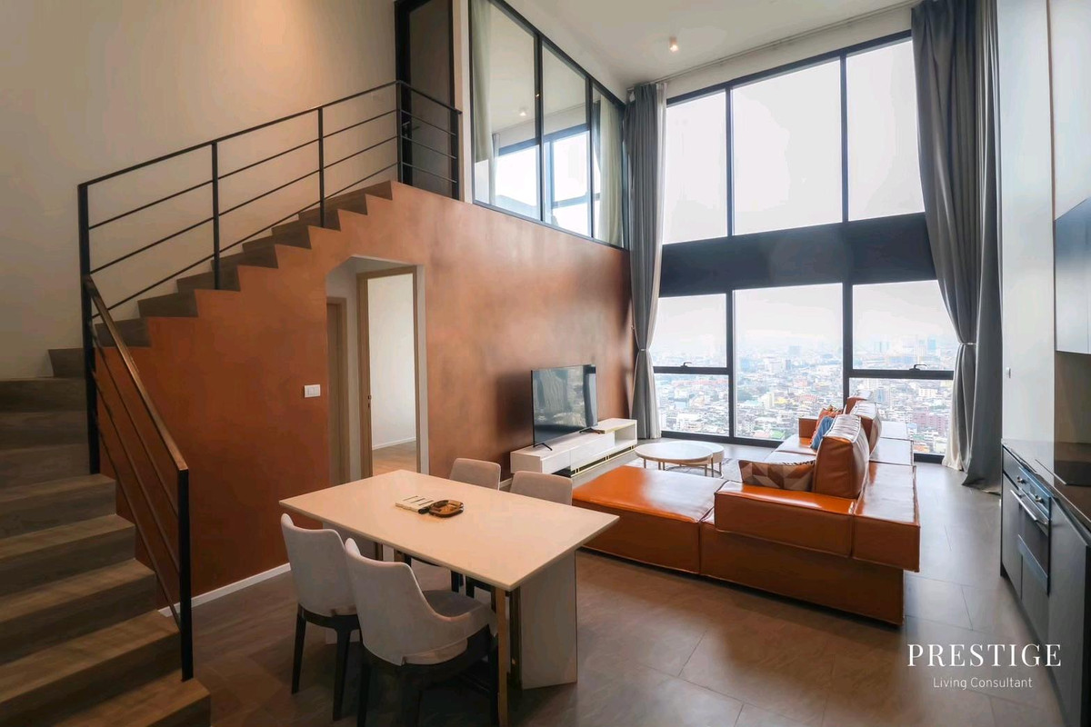 ให้เช่าคอนโดสีลม ศาลาแดง บางรัก : 📌For RENT เช่า | The Lofts Silom - 2BR Duplex (108 sqm) 90,000 THB