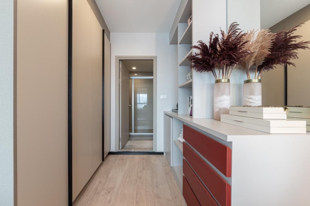 For SaleCondoRama9, Petchburi, RCA : 🔥🔥 𝙎𝙃𝙊𝘾𝙆 𝘿𝙀𝘼𝙇🔥🔥 𝑰𝑫𝑬𝑶 𝑹𝑨𝑴𝑨𝟗 𝑨𝑺𝑶𝑲𝑬 The most special price at the end of the year. Call 061-4500944