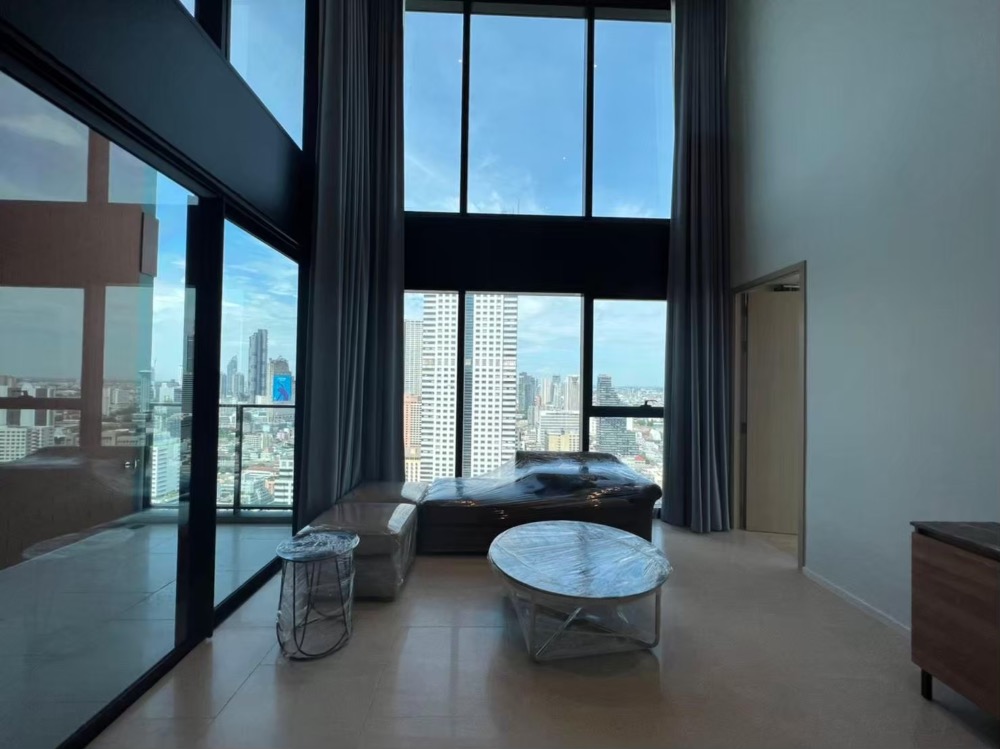 For RentCondoSilom, Saladaeng, Bangrak : 📌For RENT | The Lofts Silom - 3BR Duplex (117.5sqm), 95,000 THB