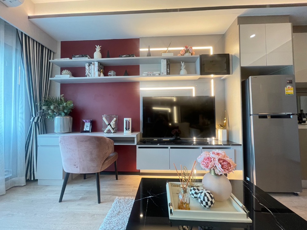 For SaleCondoRama9, Petchburi, RCA : 🚀𝙎𝙐𝙋𝙀𝙍 𝘿𝙀𝘼𝙇 𝙄𝘿𝙀𝙊 𝙍𝘼𝙈𝘼𝟗-𝘼𝙎𝙊𝙆𝙀 🚀  𝟏 BR 𝟏B. 𝟓.𝟏 MB.  𝟯𝟴 Sq.m. 📱𝟎𝟔𝟐𝟓𝟐𝟔𝟔𝟓𝟗𝟎