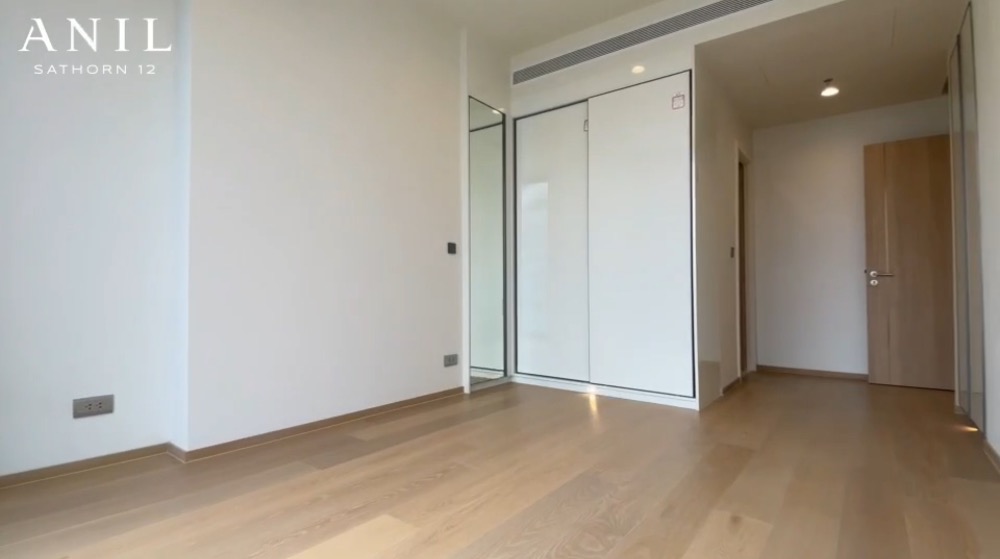 ขายคอนโดสาทร นราธิวาส : 🔥🔥ขายห้องโครงการ ราคาดีที่สุด 𝐀𝐧𝐢𝐥 𝐒𝐚𝐭𝐡𝐨𝐫𝐧 𝟏𝟐 2 Bedroom Duplex, Price 36.52mb Tel. 0959415999