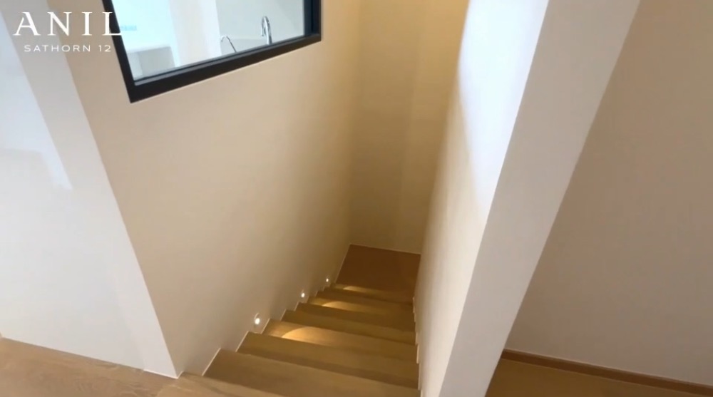 ขายคอนโดสาทร นราธิวาส : 🔥🔥ขายห้องโครงการ ราคาดีที่สุด 𝐀𝐧𝐢𝐥 𝐒𝐚𝐭𝐡𝐨𝐫𝐧 𝟏𝟐 2 Bedroom Duplex, Price 36.52mb Tel. 0959415999