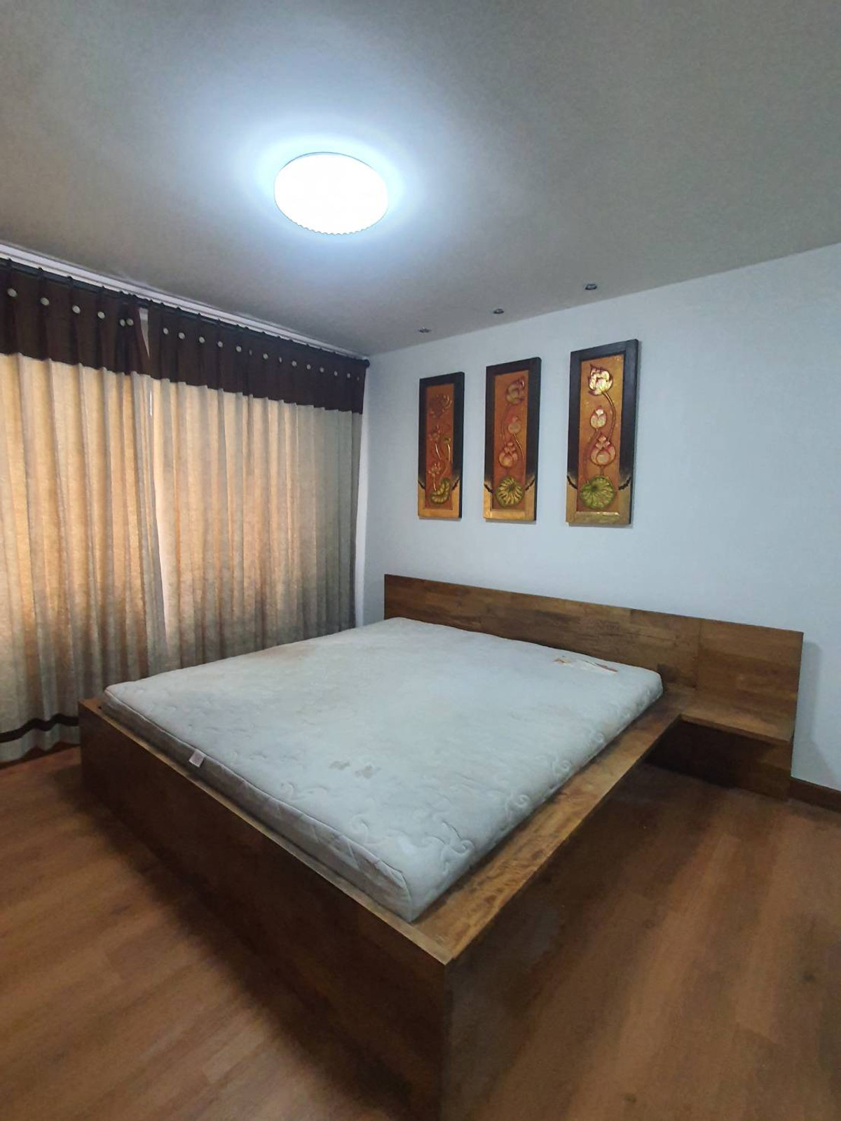 ให้เช่าคอนโดสาทร นราธิวาส : FOR RENT ให้เช่า!!! ONEX narathiwas soi 24, Studio 30sqm. New renovated and fully furnished 10,000.-