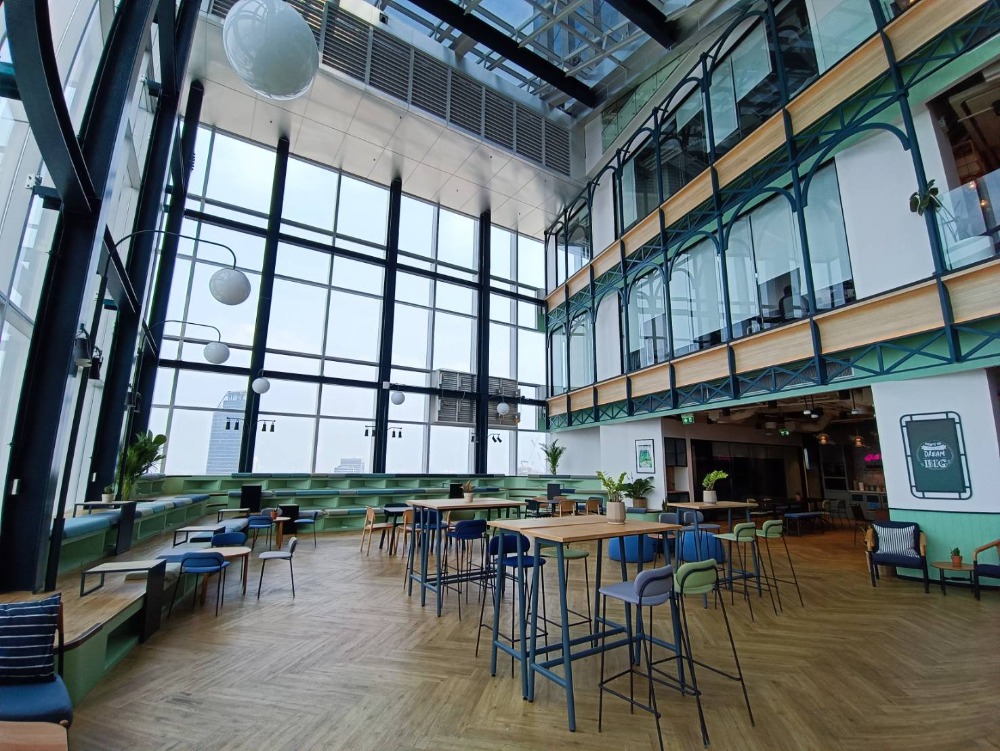 ให้เช่าสำนักงานสยาม จุฬา สามย่าน : เซอร์วิสออฟฟิศ พื้นที่สำนักงานให้เช่า สามย่าน Serviced Office ตกแต่งสวย พร้อมเข้าอยู่ อาคาร สามย่านมิตรทาวน์ ออฟฟิศ ทาวเวอร์ - SAMYAN MITRTOWN Office Tower Building 6 Workstations ราคาเช่า 57,500 บาท/เดือน ใกล้รถไฟฟ้า