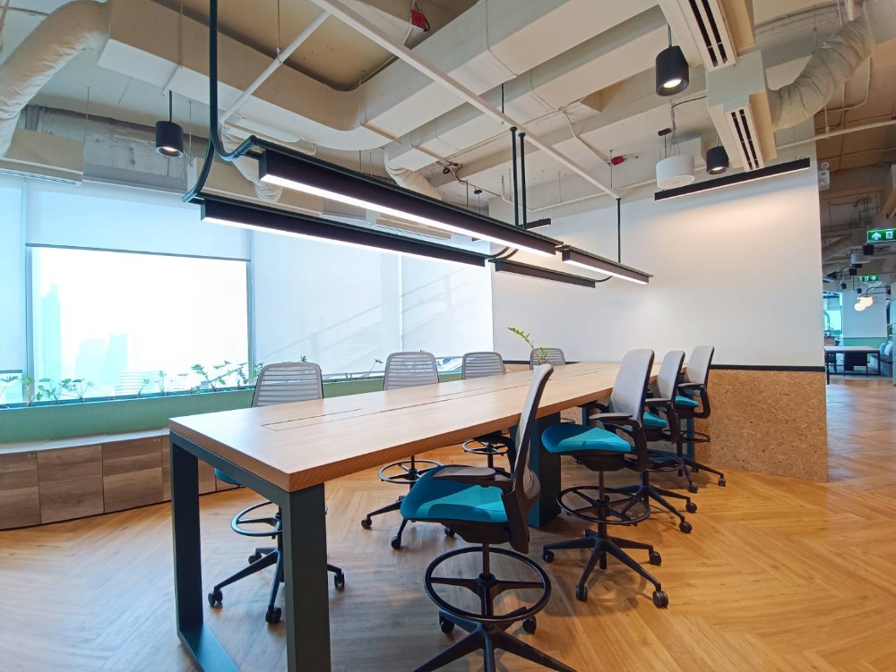 ให้เช่าสำนักงานสยาม จุฬา สามย่าน : เซอร์วิสออฟฟิศ พื้นที่สำนักงานให้เช่า สามย่าน Serviced Office ตกแต่งสวย พร้อมเข้าอยู่ อาคาร สามย่านมิตรทาวน์ ออฟฟิศ ทาวเวอร์ - SAMYAN MITRTOWN Office Tower Building 6 Workstations ราคาเช่า 57,500 บาท/เดือน ใกล้รถไฟฟ้า