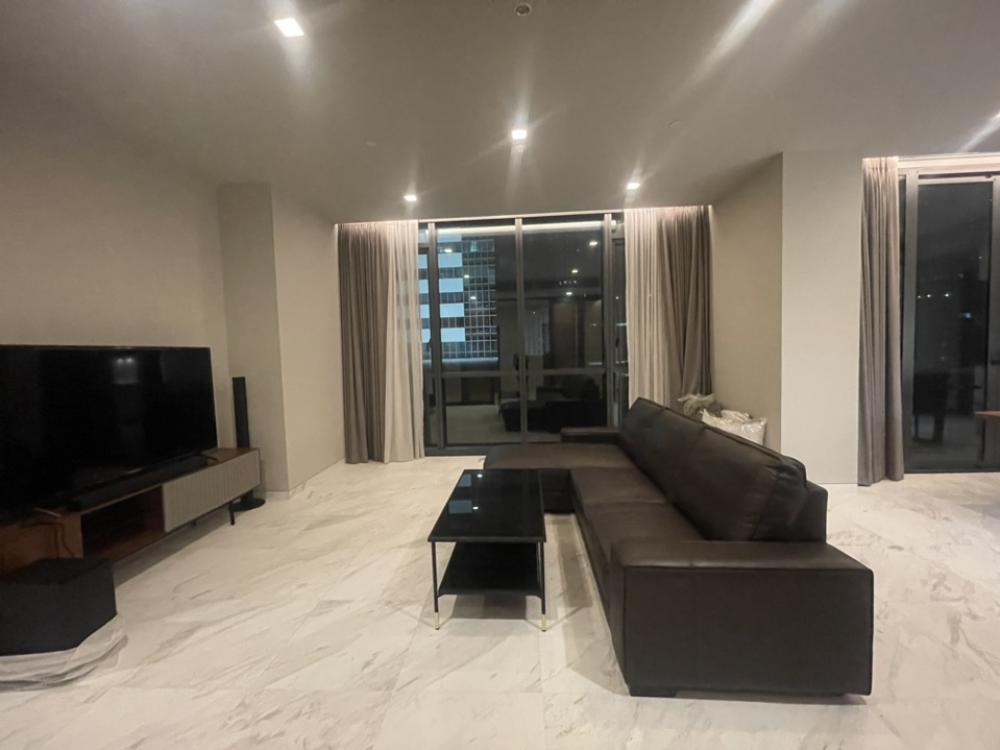 ให้เช่าคอนโดสุขุมวิท อโศก ทองหล่อ : Rental : The Monument Thonglo , 2 Bed 3 Bath , 125 Sq.m , 6th Floor
