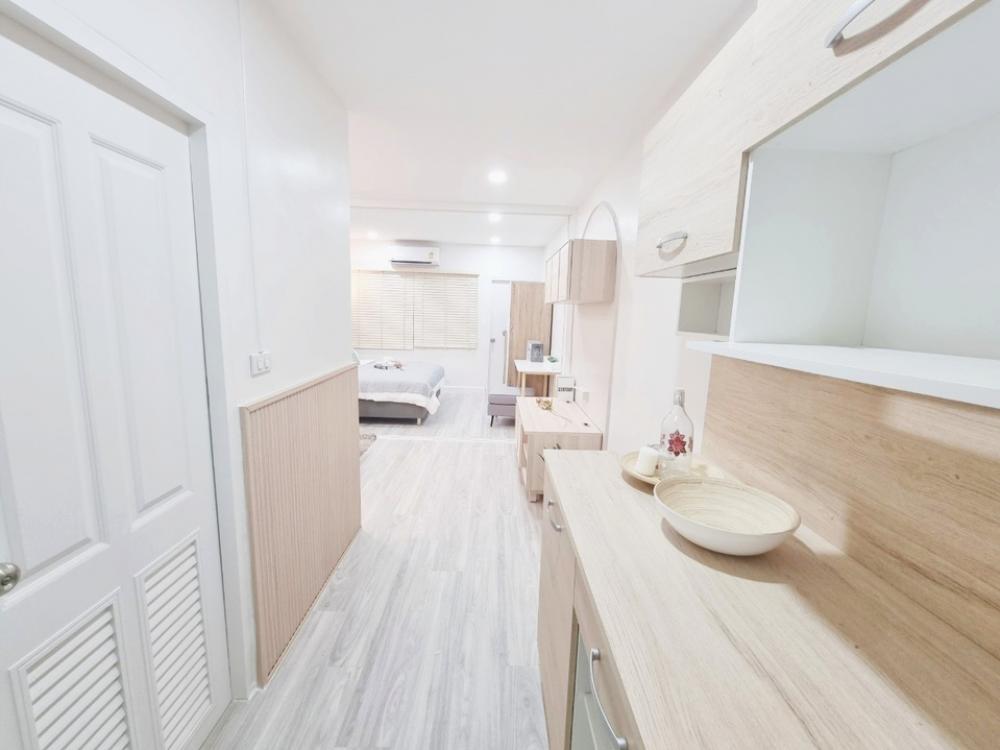 ขายคอนโดลาดพร้าว เซ็นทรัลลาดพร้าว : รัชดาเพลสทีจ คอนโดพร้อมอยู่ ราคาล้านต้นๆ มาแล้ว