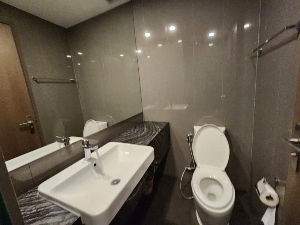 For RentCondoSiam Paragon ,Chulalongkorn,Samyan : Onebed 34 sqm Ashton Chula Fullyfurnish 25,000 per month