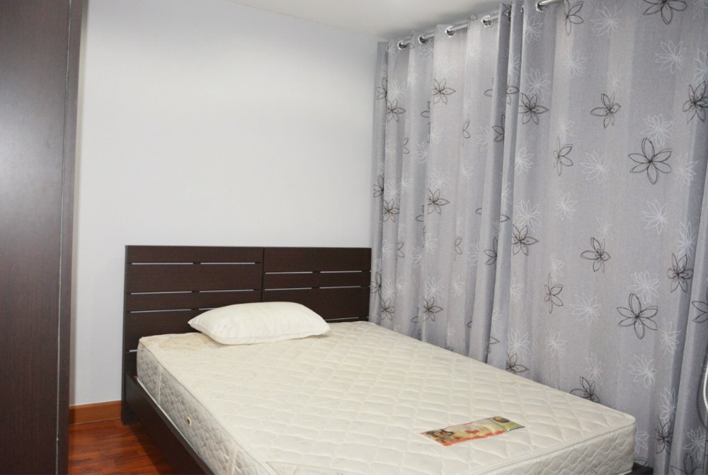 ขายคอนโดเสรีไทย-นิด้า : S-BHR136  ขายคอนโด แบงค์คอก ฮอไรซอน รามคำแหง, ชั้น 19 แต่งครบ 30 ตรม. 1.7 ล้าน 064-959-8900