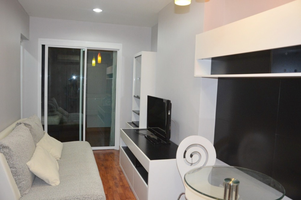 ขายคอนโดเสรีไทย-นิด้า : S-BHR136  ขายคอนโด แบงค์คอก ฮอไรซอน รามคำแหง, ชั้น 19 แต่งครบ 30 ตรม. 1.7 ล้าน 064-959-8900