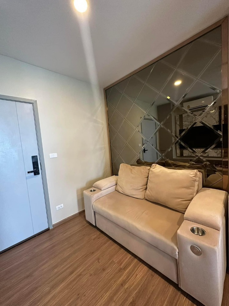 ขายคอนโดมีนบุรี-ร่มเกล้า : S-OGR110 ออริจิ้น ราม209 พื้นที่ 31 ตรม. ชั้น 15 แต่งครบ 3 ล้าน 064-959-8900