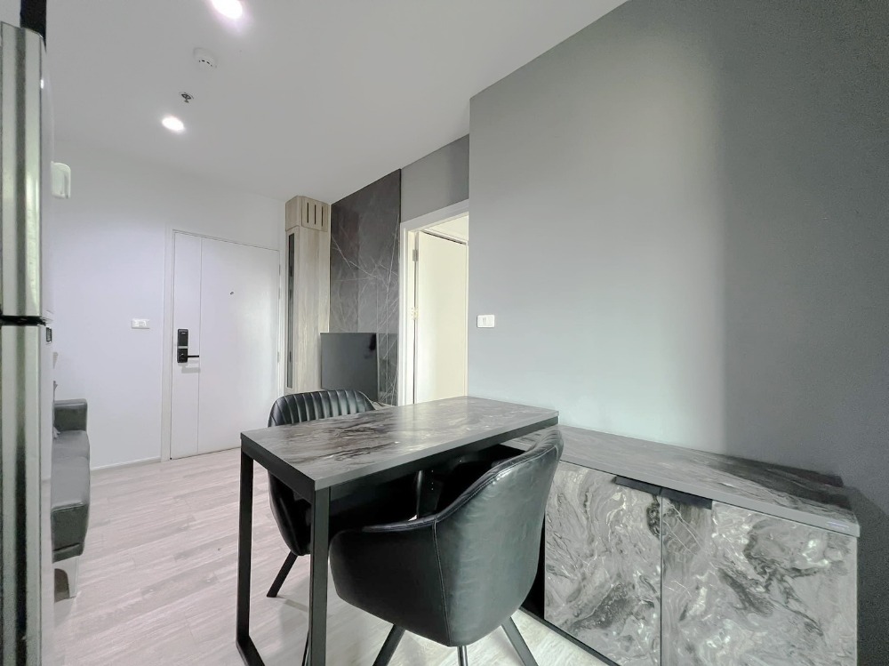 ขายคอนโดพระราม 9 เพชรบุรีตัดใหม่ RCA : S-PAR144 พลัม รามคำแหงสเตชั่น 27 ตรม. ชั้น 17 แต่งครบ 2.57 ล้าน 064-959-8900