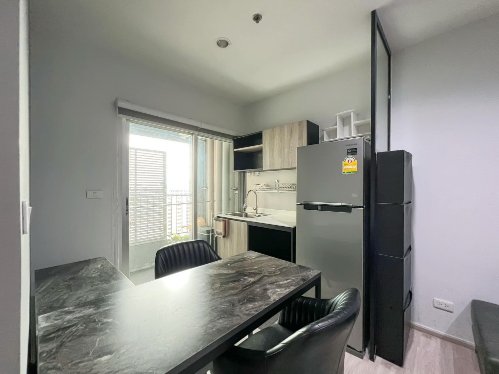 ขายคอนโดพระราม 9 เพชรบุรีตัดใหม่ RCA : S-PAR144 พลัม รามคำแหงสเตชั่น 27 ตรม. ชั้น 17 แต่งครบ 2.57 ล้าน 064-959-8900