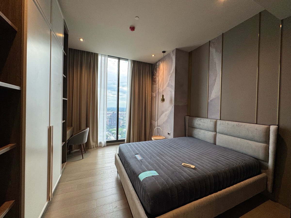 ให้เช่าคอนโดสุขุมวิท อโศก ทองหล่อ : FOR RENT!! Hyde Herritage Thonglor BIG 3Bedrooms High Floor+River view 🔥175,000Thb🔥 ☎️Call/Line: 094-162-4424