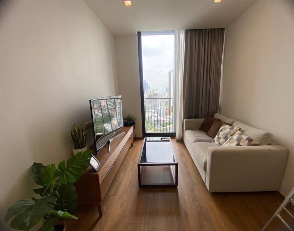 ให้เช่าคอนโดสุขุมวิท อโศก ทองหล่อ : ด่วน!!! for RENT NOBLE BE33 *BTSพร้อมพงษ์ สุขุมวิท 33  ห้องใหญ่ 1 นอน รีบโทรนะ 095-3905490